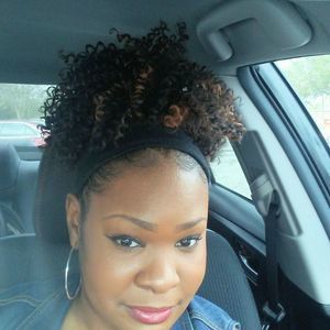 Meet your Posher, Crystal